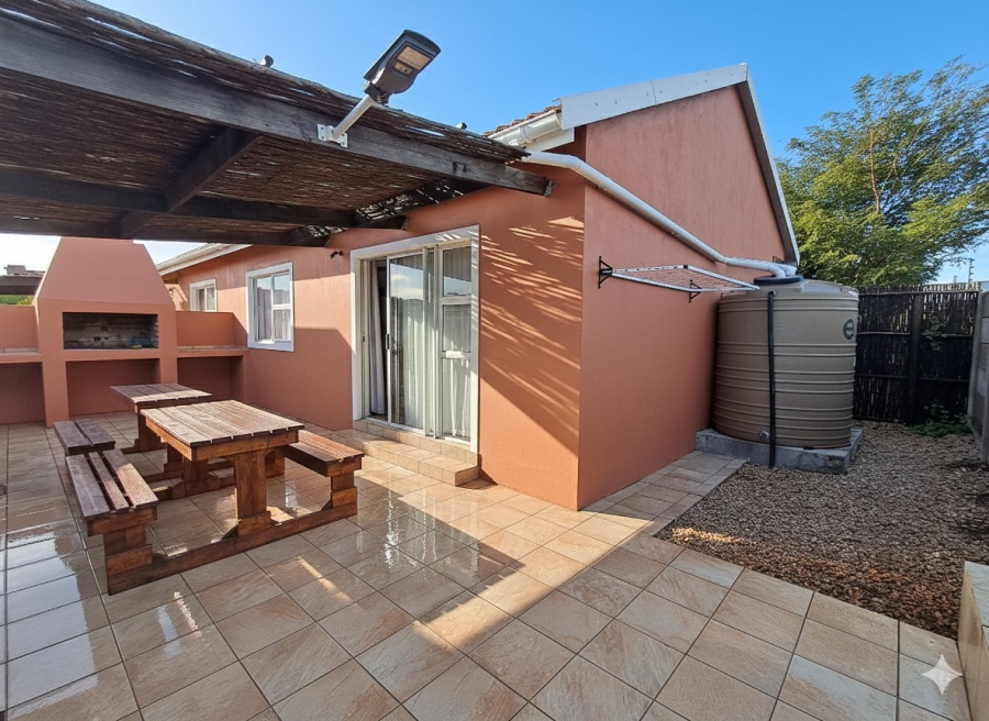 8 Bedroom Property for Sale in Colchester Eastern Cape